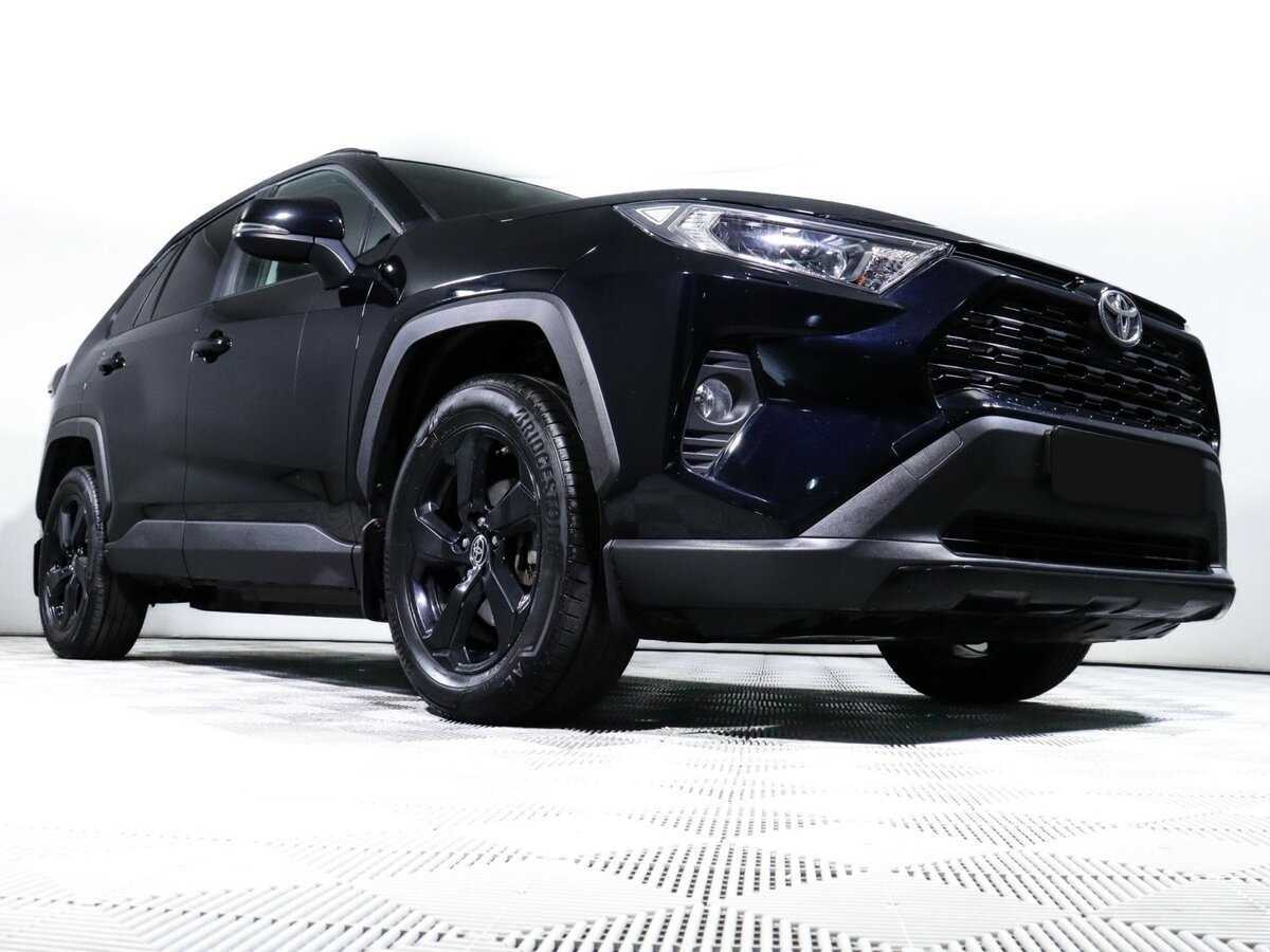 Toyota RAV4 с пробегом — 2021 год. Фото: #15
