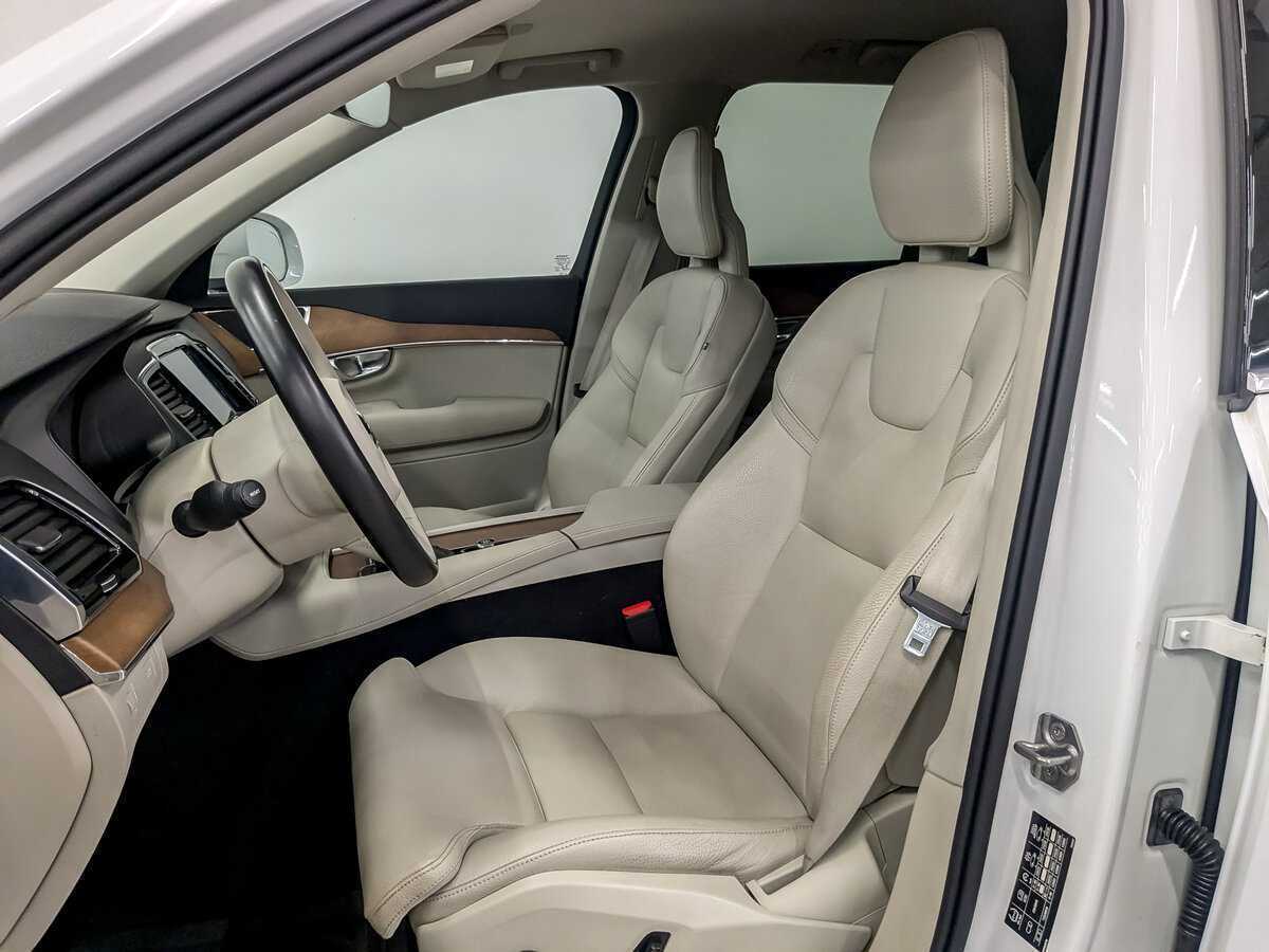 Volvo XC90 с пробегом — 2017 год. Фото: #17