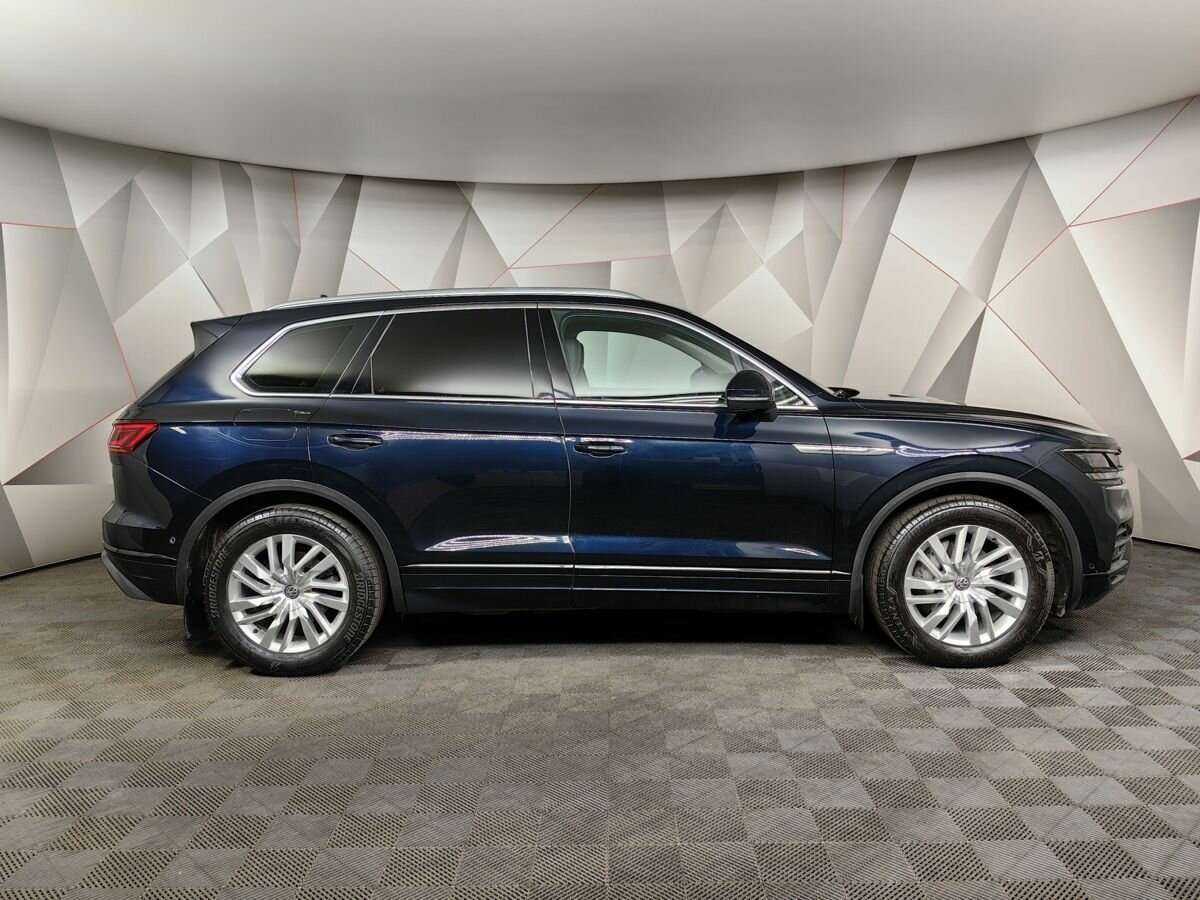 Volkswagen Touareg с пробегом — 2018 год. Фото: #5