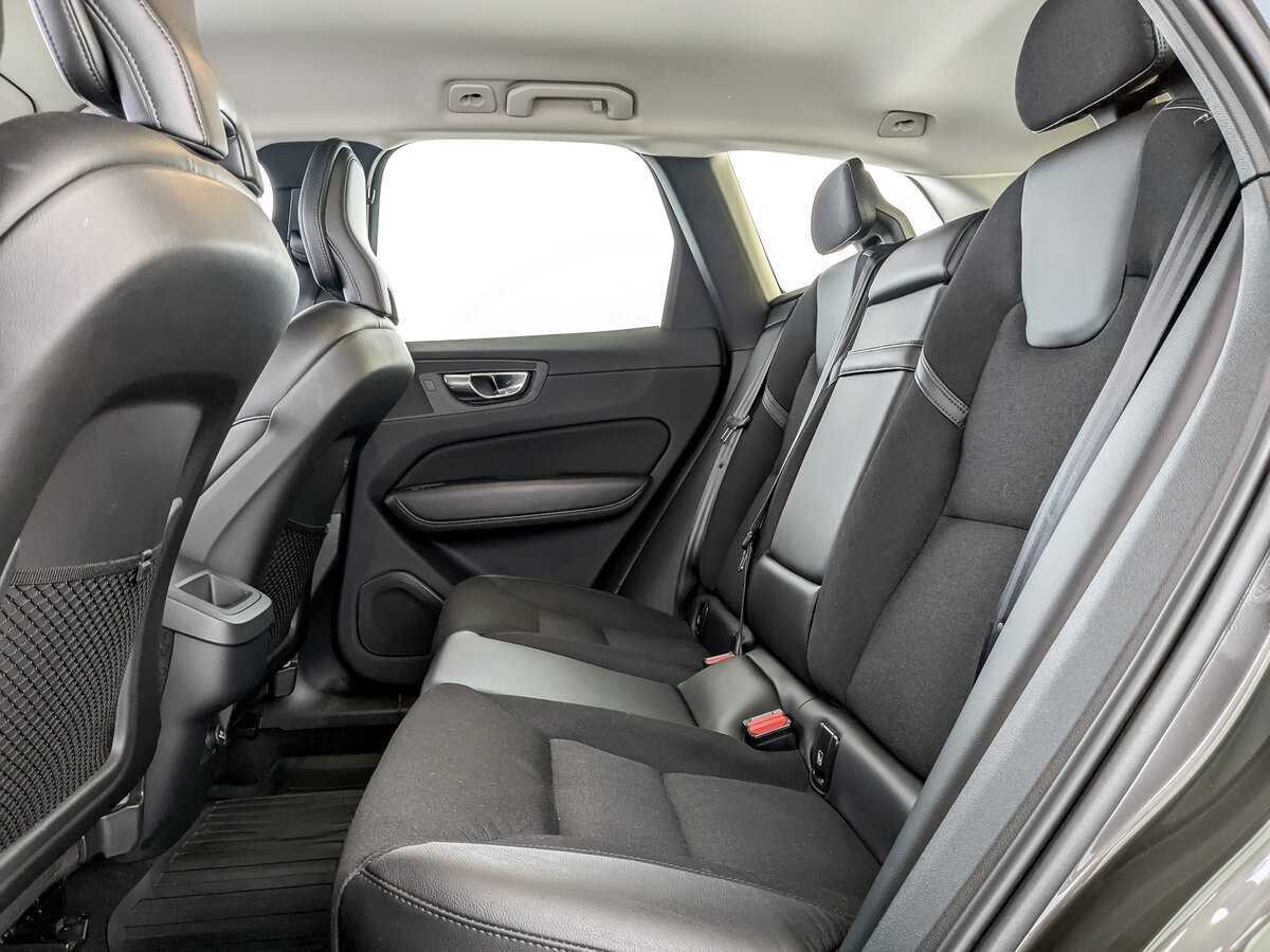 Volvo XC60 с пробегом — 2019 год. Фото: #11