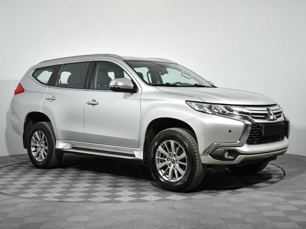 Mitsubishi Pajero Sport с пробегом — 2019 год. Фото: #2
