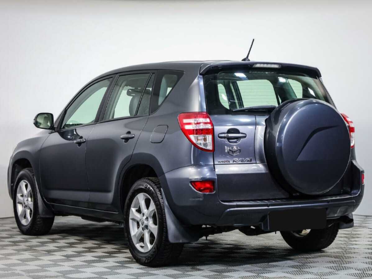Toyota RAV4 с пробегом — 2011 год. Фото: #5