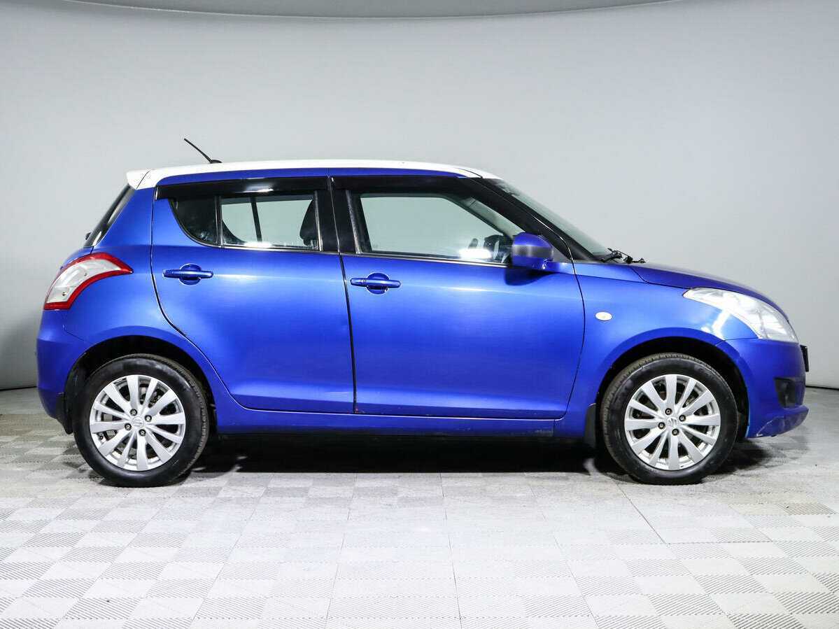 Suzuki Swift с пробегом — 2011 год. Фото: #3