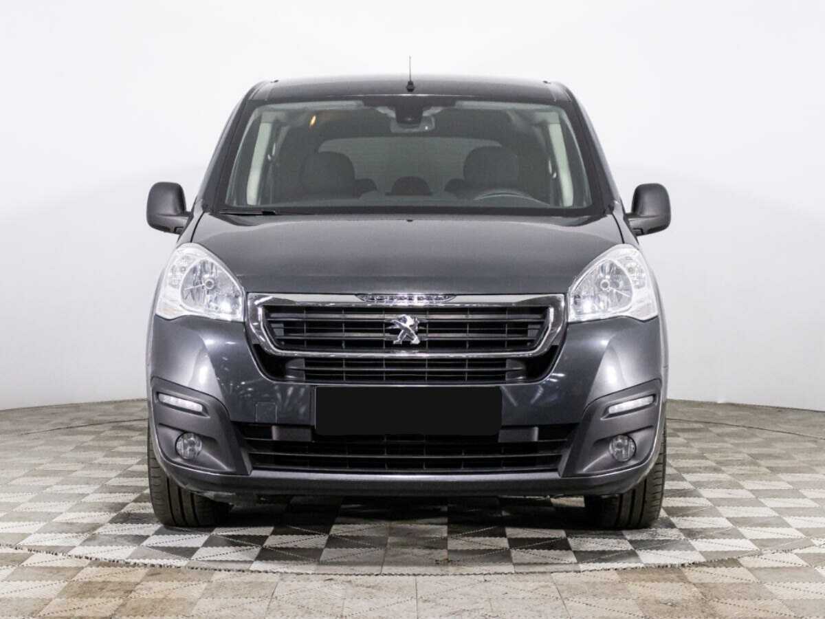 Peugeot Partner с пробегом — 2021 год. Фото: #1