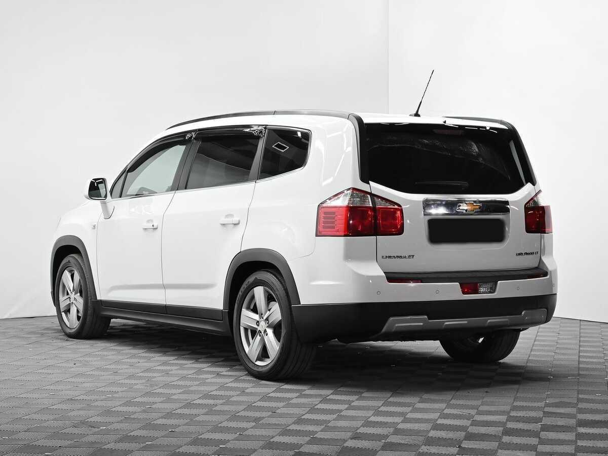 Chevrolet Orlando с пробегом — 2012 год. Фото: #2