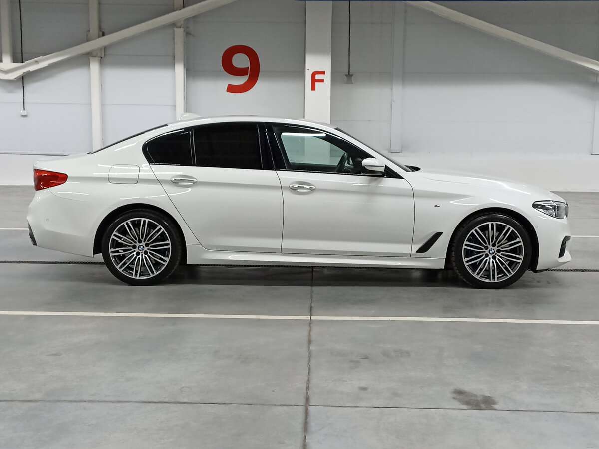 BMW 5 серии с пробегом — 2018 год. Фото: #3