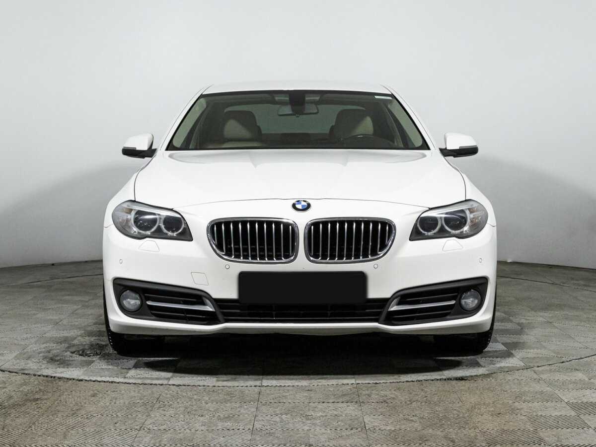 BMW 5 серии с пробегом — 2014 год. Фото: #1