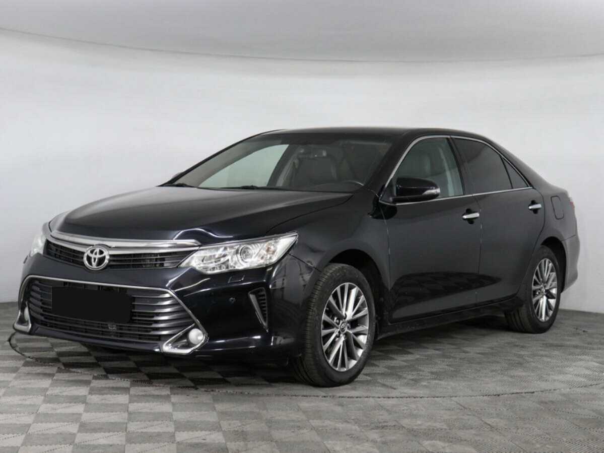 Toyota Camry с пробегом — 2017 год. Фото: #0