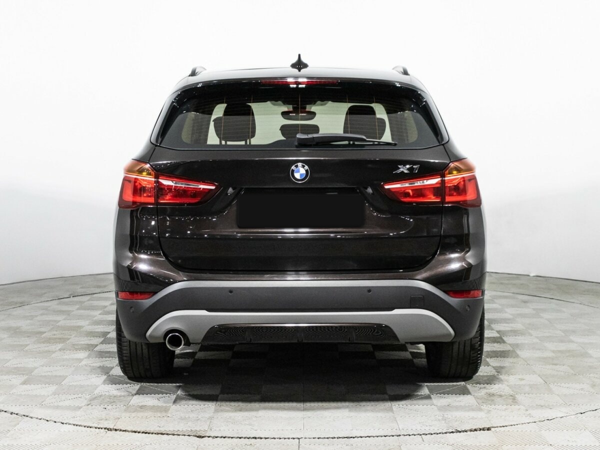 BMW X1 с пробегом — 2016 год. Фото: #5
