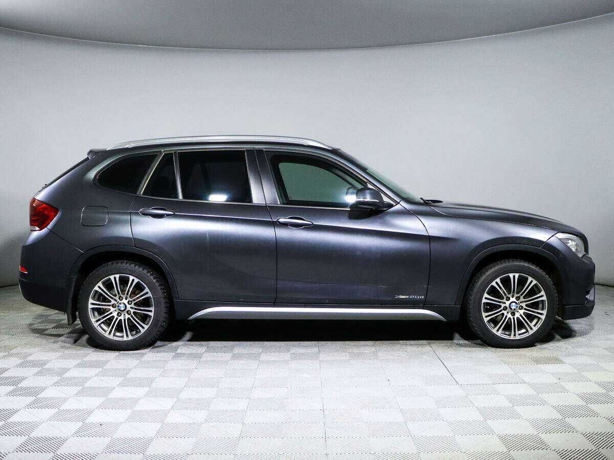 BMW X1 с пробегом — 2013 год. Фото: #3