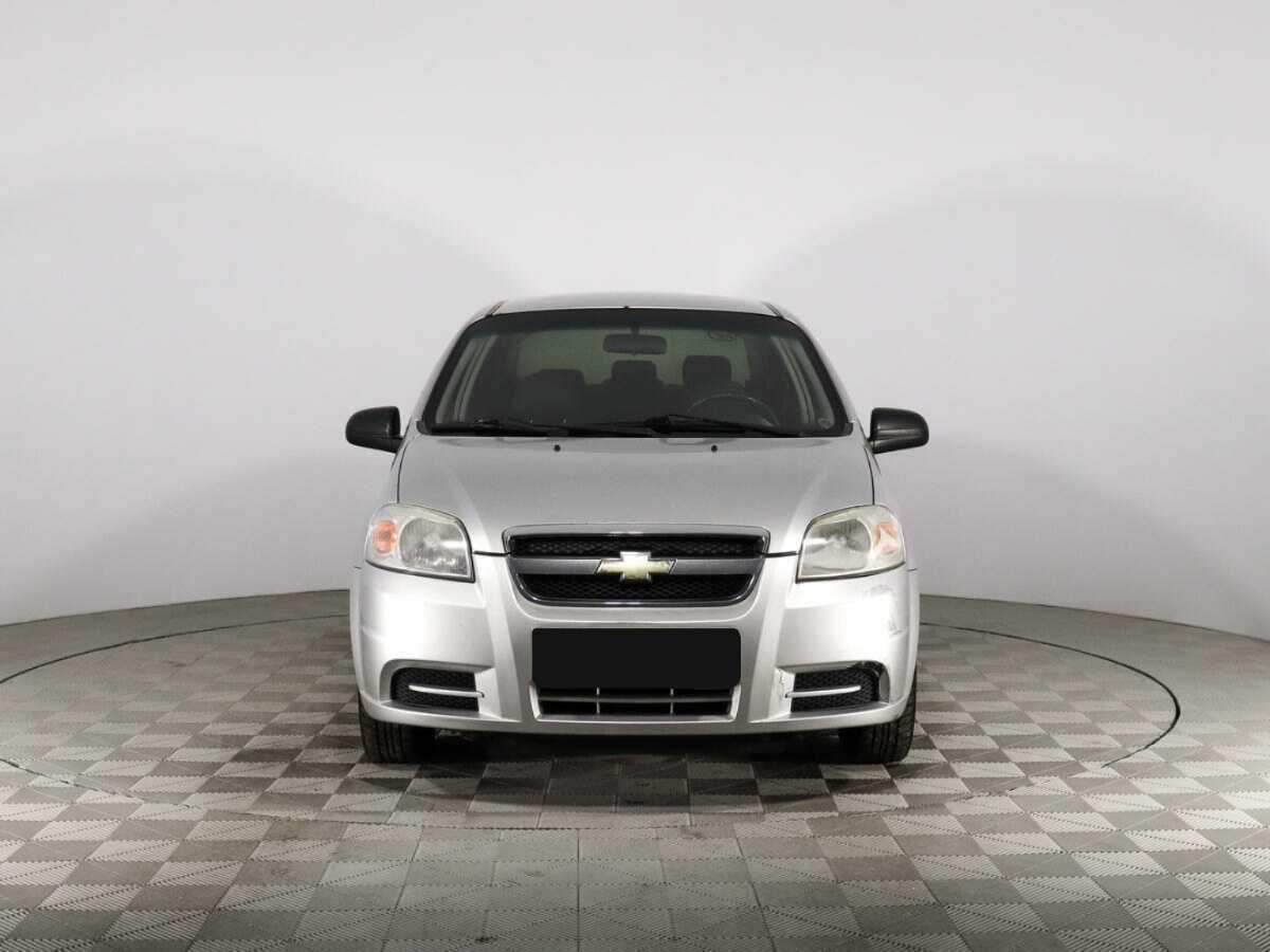 Chevrolet Aveo с пробегом — 2011 год. Фото: #1