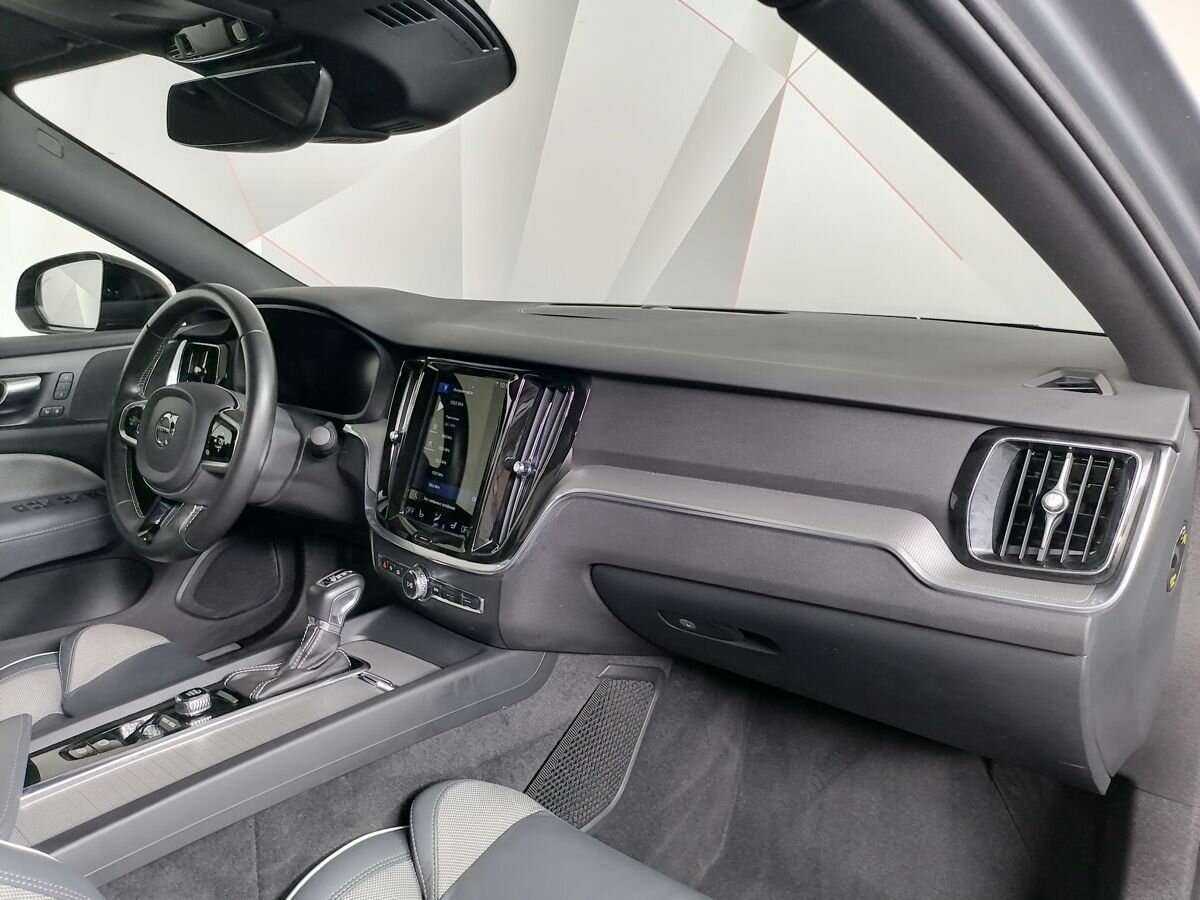 Volvo S60 с пробегом — 2020 год. Фото: #8