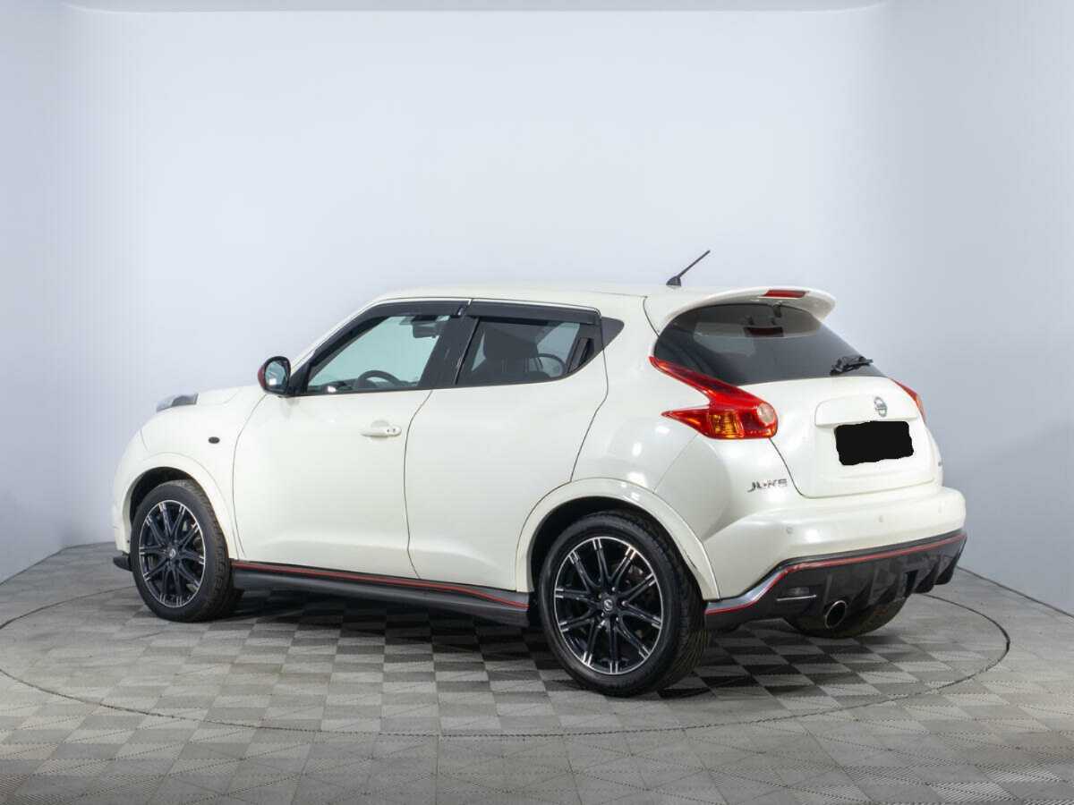 Nissan Juke Nismo с пробегом — 2013 год. Фото: #6
