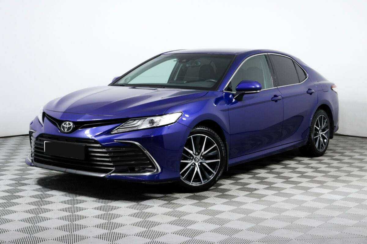 Toyota Camry с пробегом — 2021 год. Фото: #0