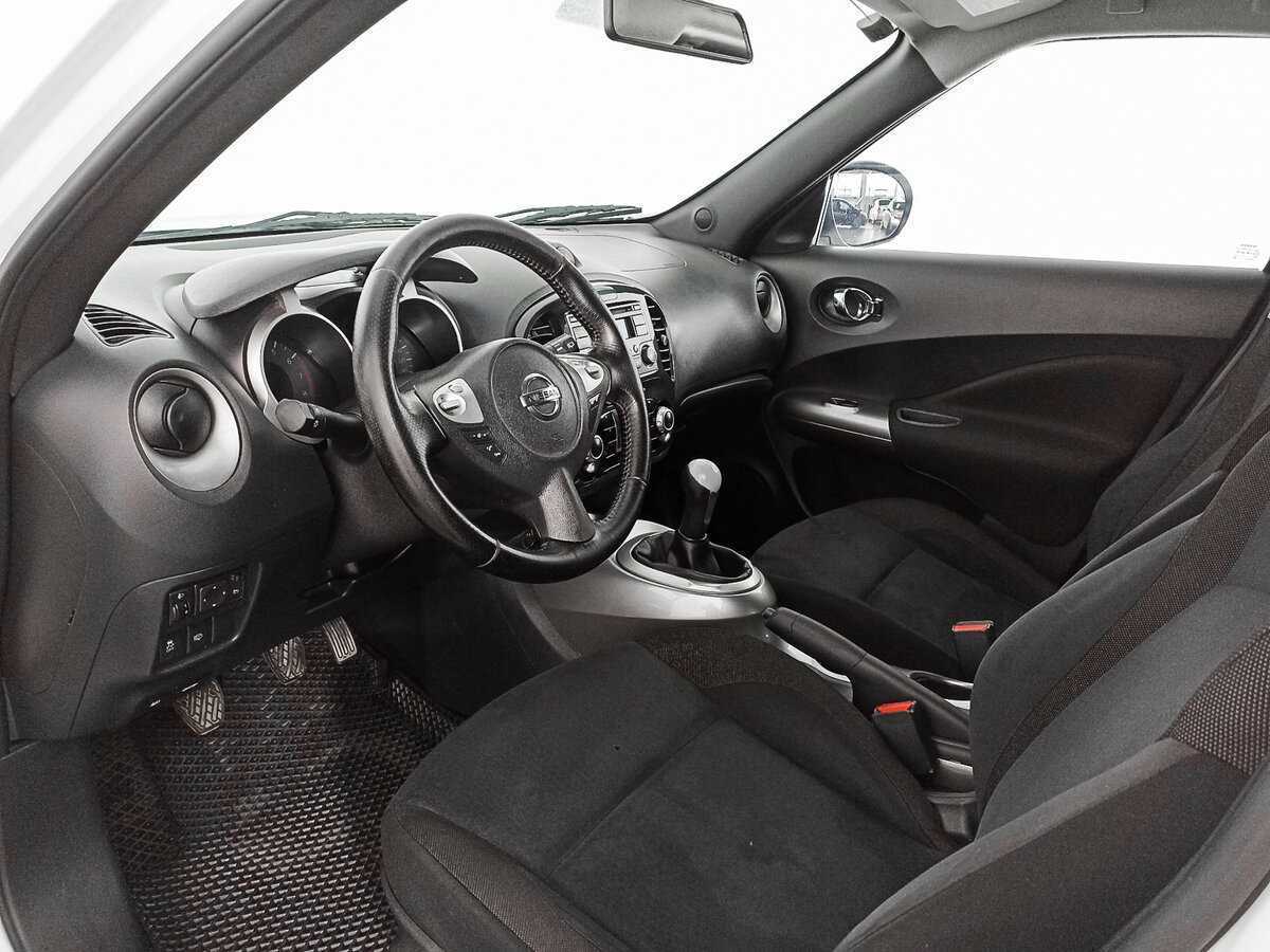 Nissan Juke с пробегом — 2011 год. Фото: #13
