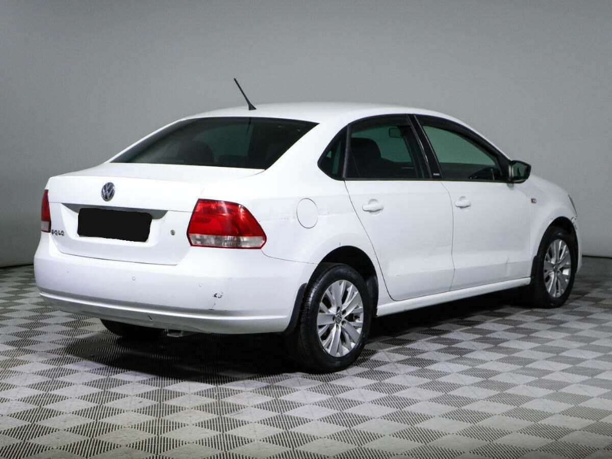Volkswagen Polo с пробегом — 2014 год. Фото: #3