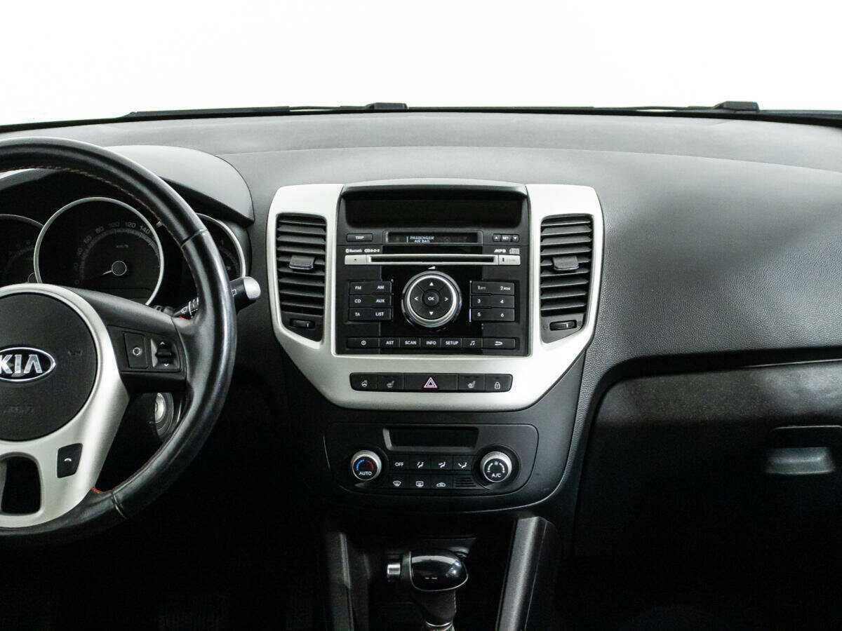 Kia Venga с пробегом — 2015 год. Фото: #13