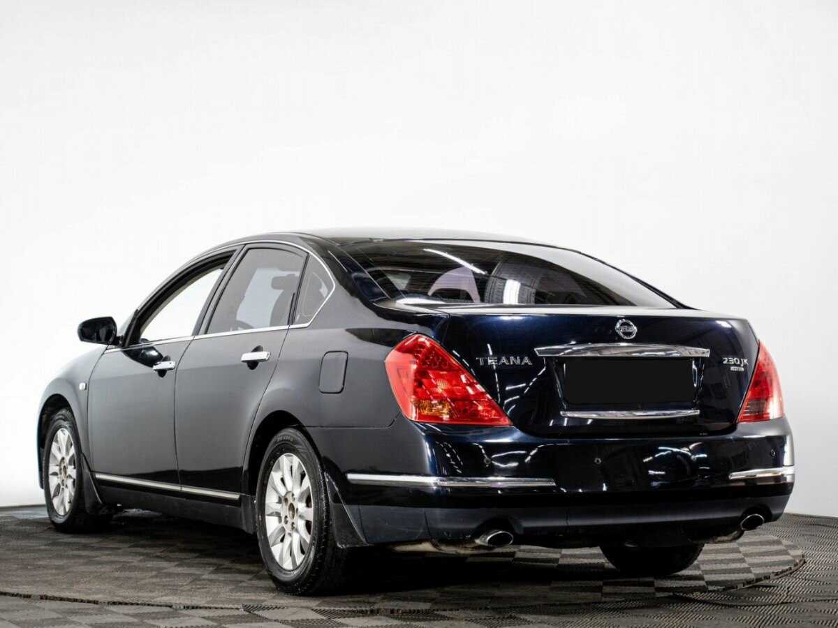 Nissan Teana с пробегом — 2007 год. Фото: #5