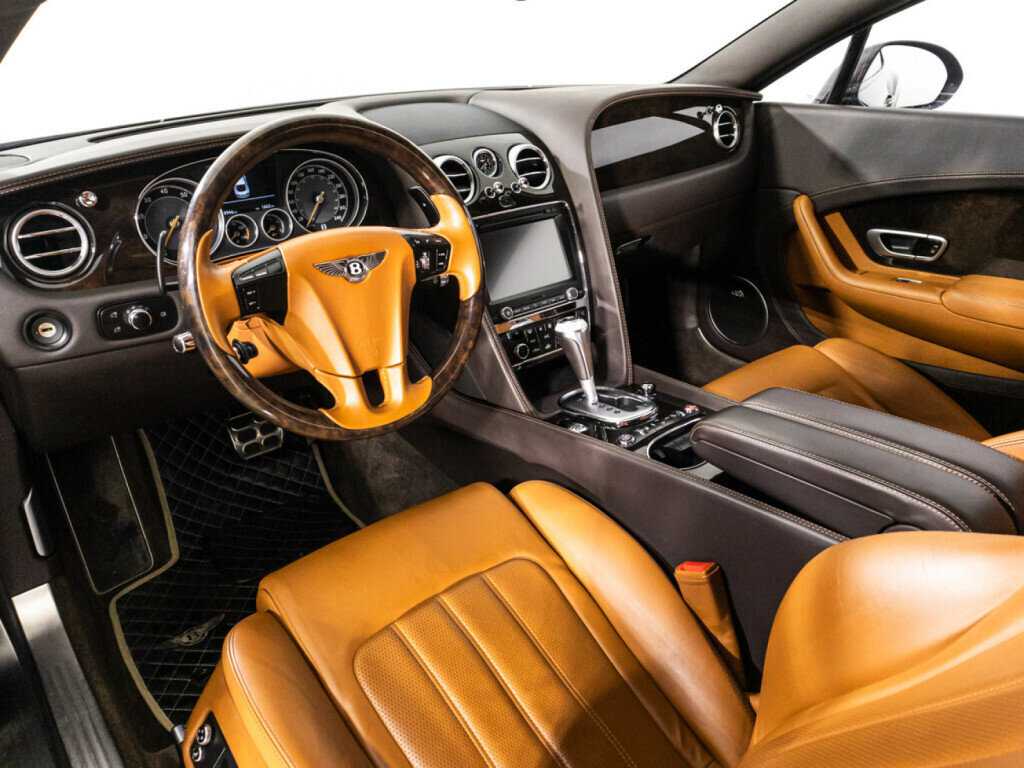 Bentley Continental GT с пробегом — 2012 год. Фото: #10