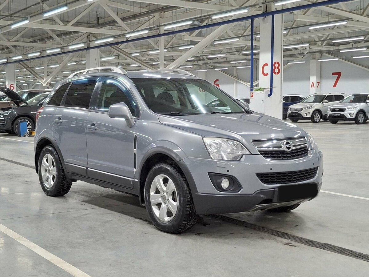 Opel Antara с пробегом — 2012 год. Фото: #2