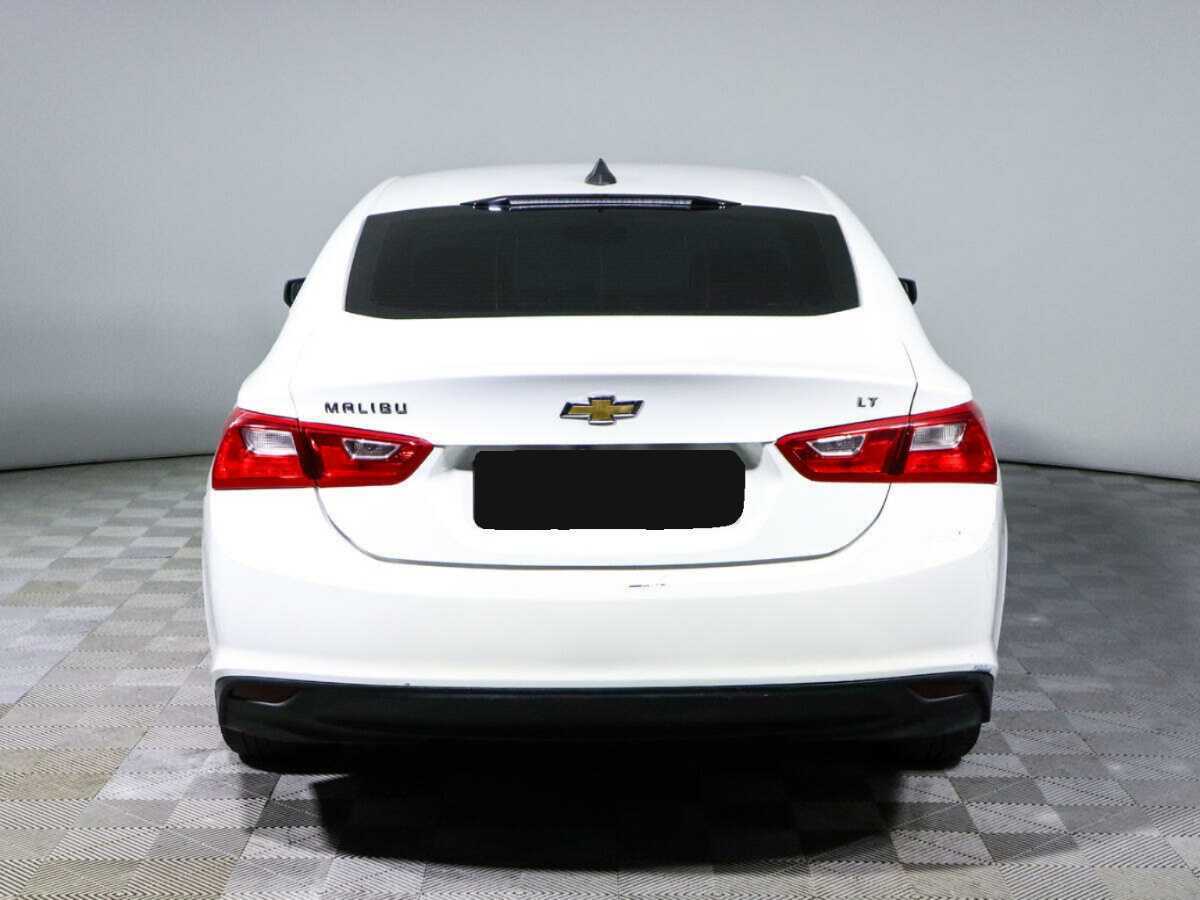Chevrolet Malibu с пробегом — 2019 год. Фото: #5