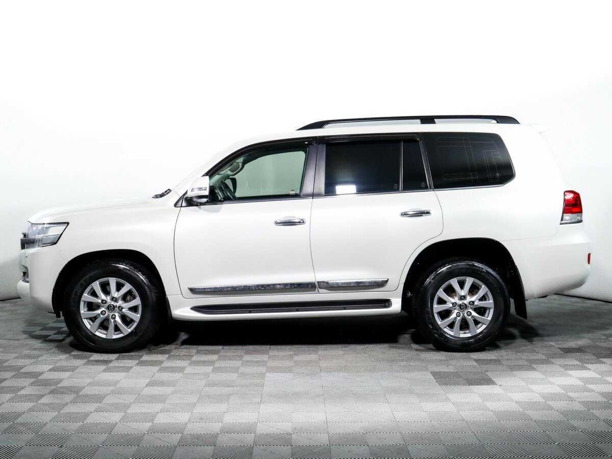 Toyota Land Cruiser с пробегом — 2016 год. Фото: #7