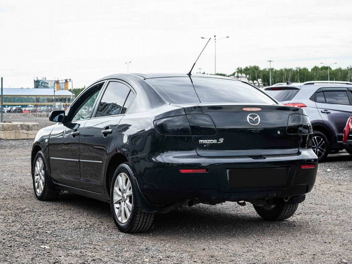 Mazda 3 с пробегом — 2008 год. Фото: #3