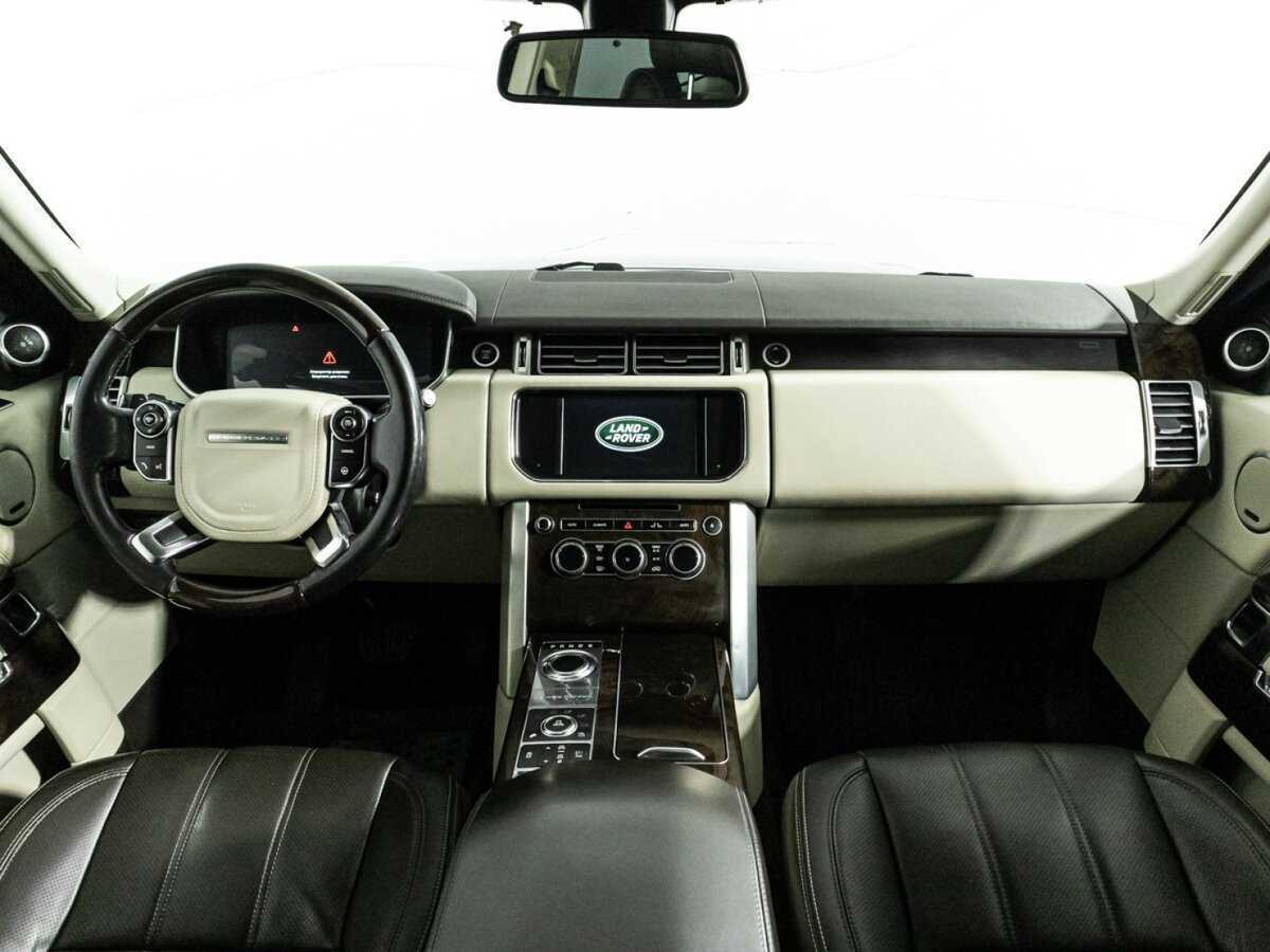 Land Rover Range Rover с пробегом — 2015 год. Фото: #10