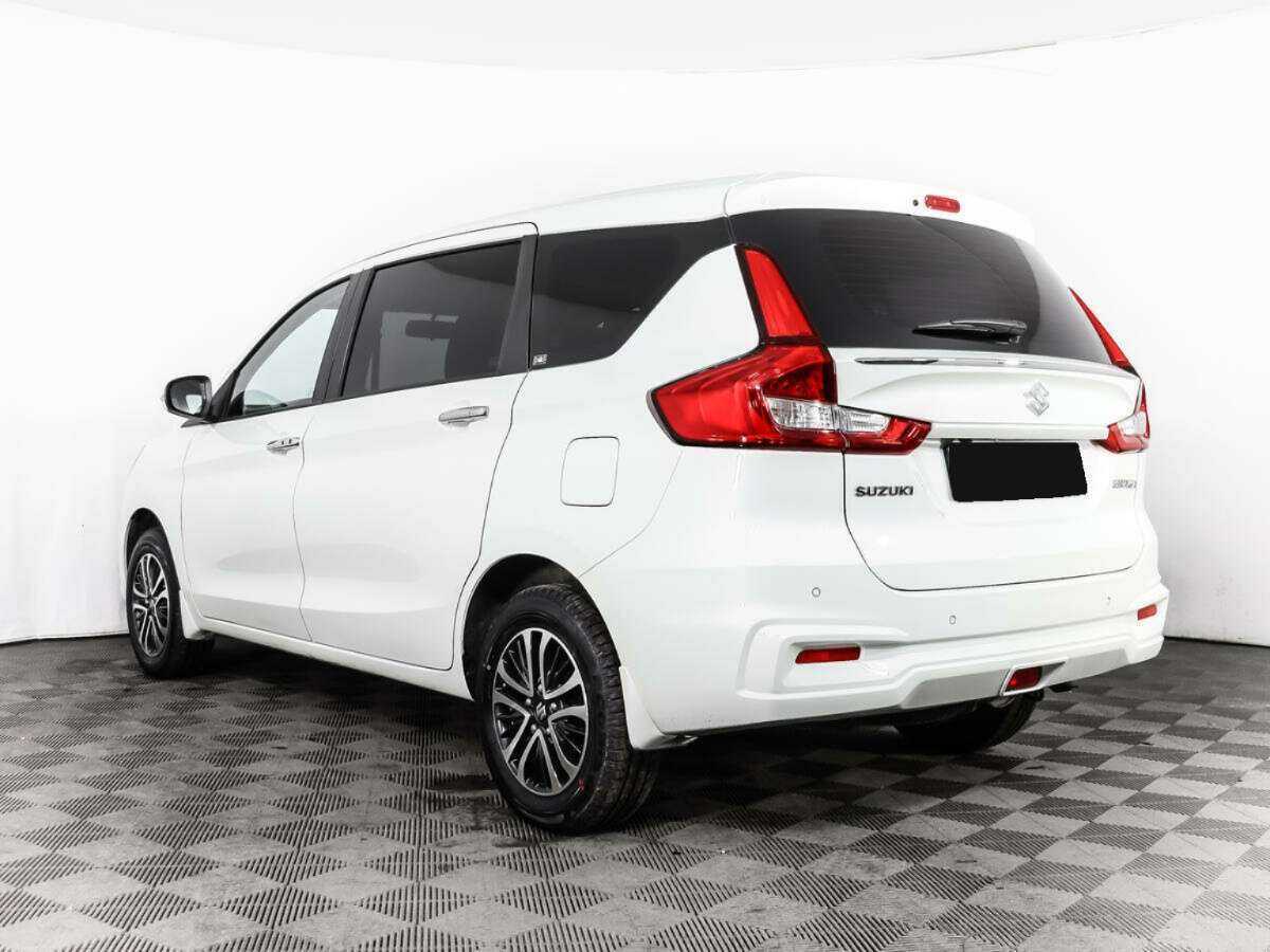 Suzuki Ertiga с пробегом — 2022 год. Фото: #6