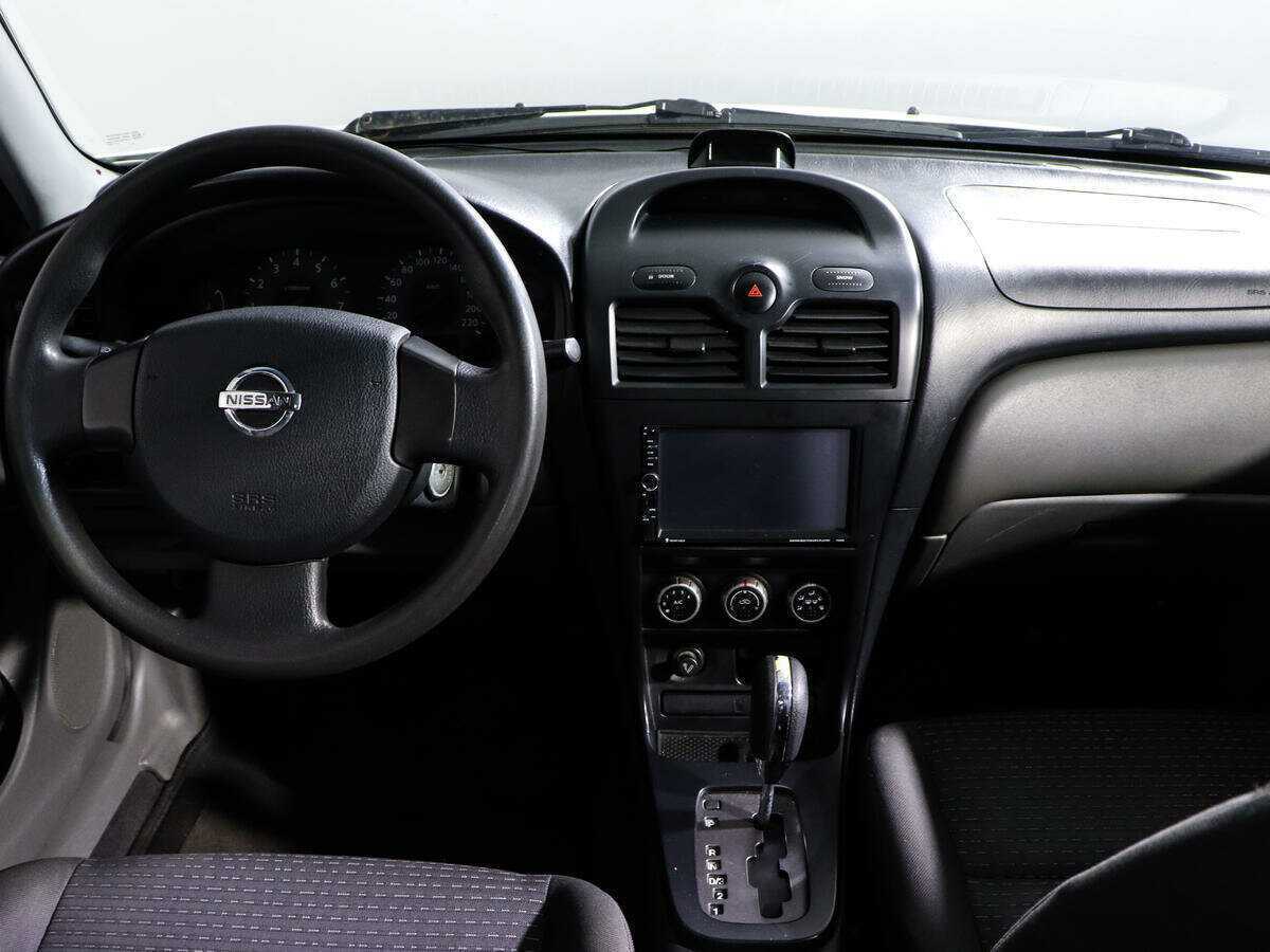 Nissan Almera Classic с пробегом — 2008 год. Фото: #9