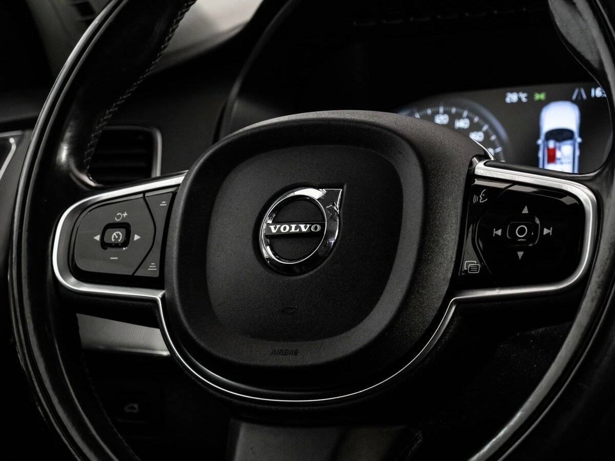 Volvo XC90 с пробегом — 2015 год. Фото: #12