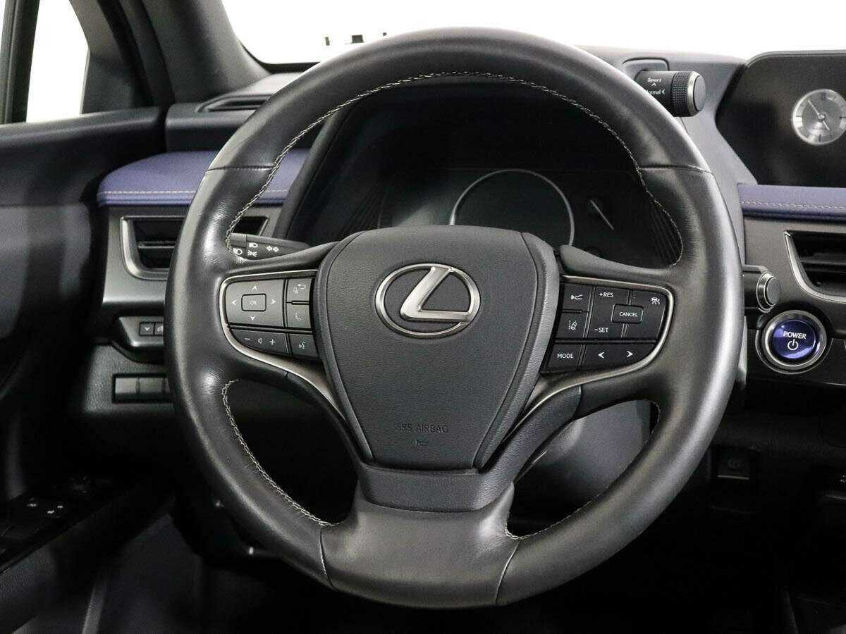 Lexus UX с пробегом — 2019 год. Фото: #15