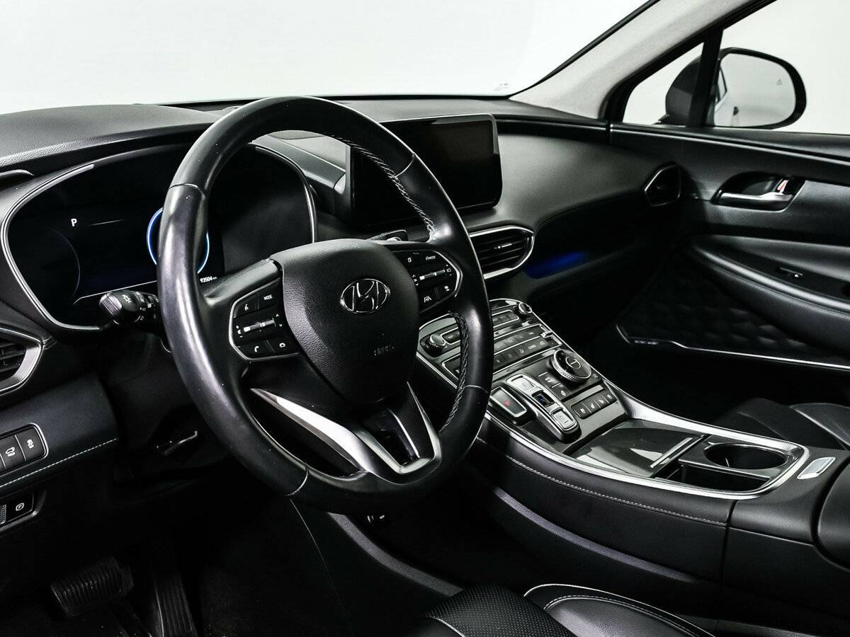 Hyundai Santa Fe с пробегом — 2021 год. Фото: #11