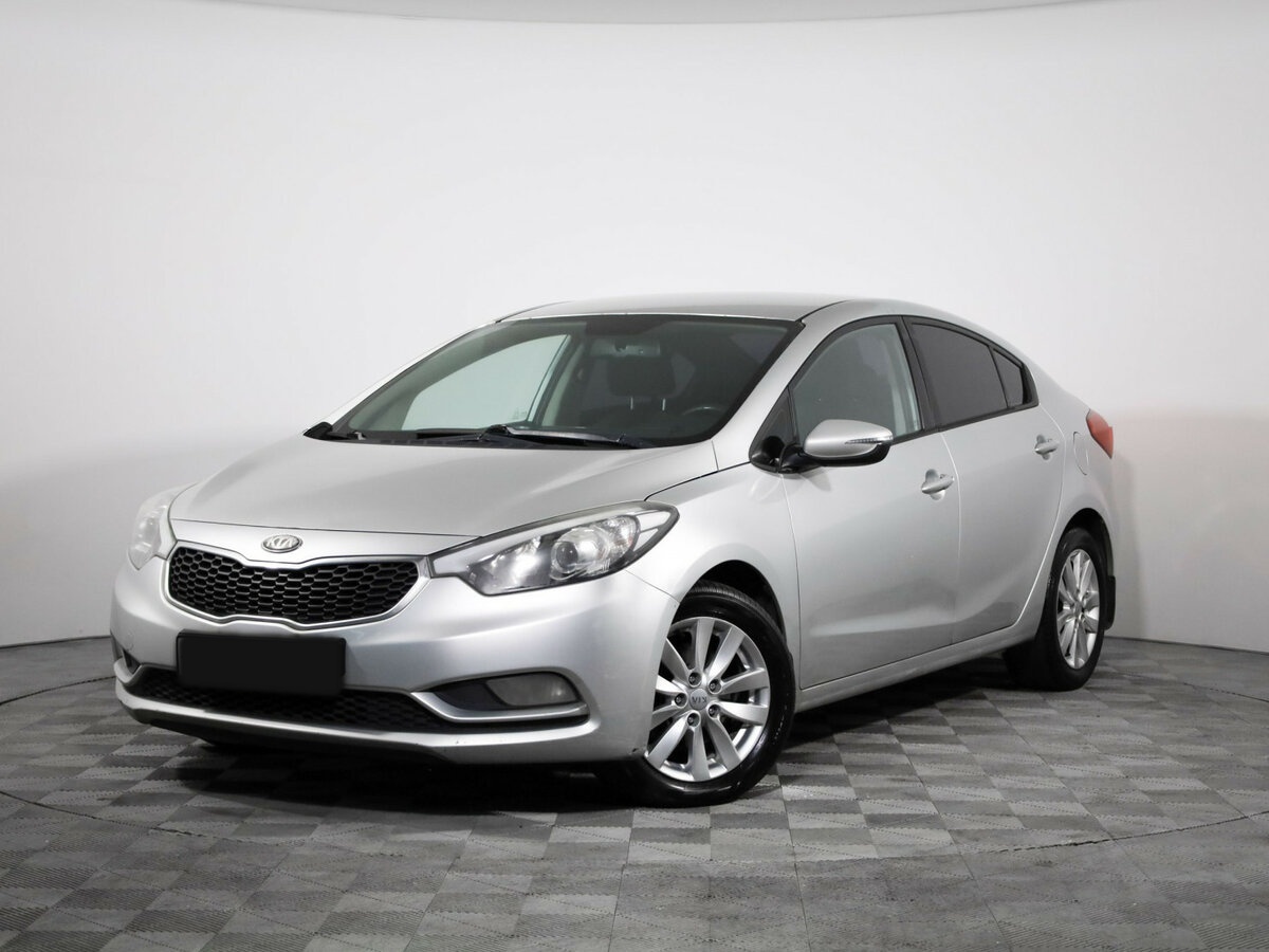 Kia Cerato с пробегом — 2013 год. Фото: #0