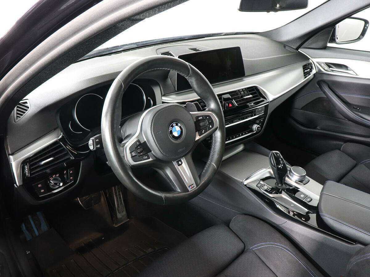 BMW 5 серии с пробегом — 2018 год. Фото: #7