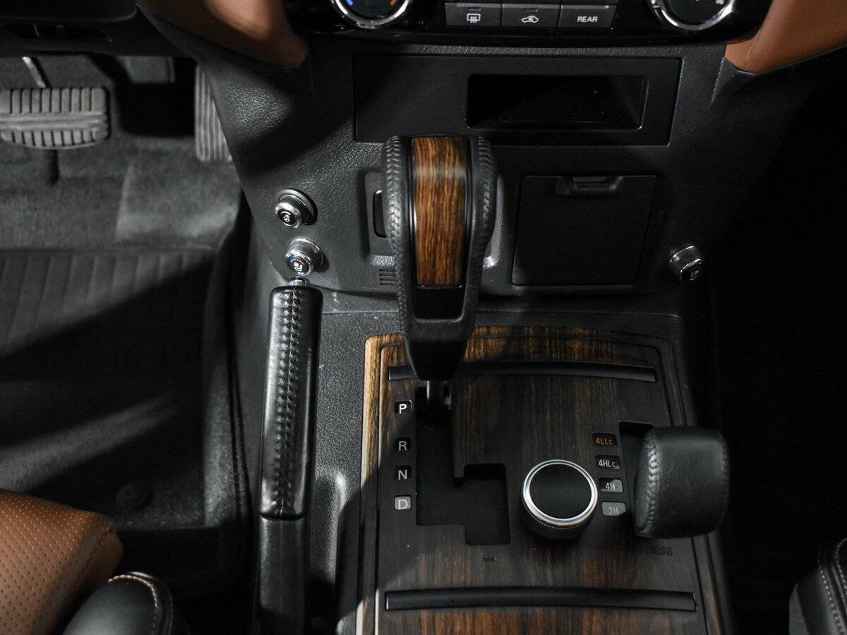 Mitsubishi Pajero с пробегом — 2022 год. Фото: #8