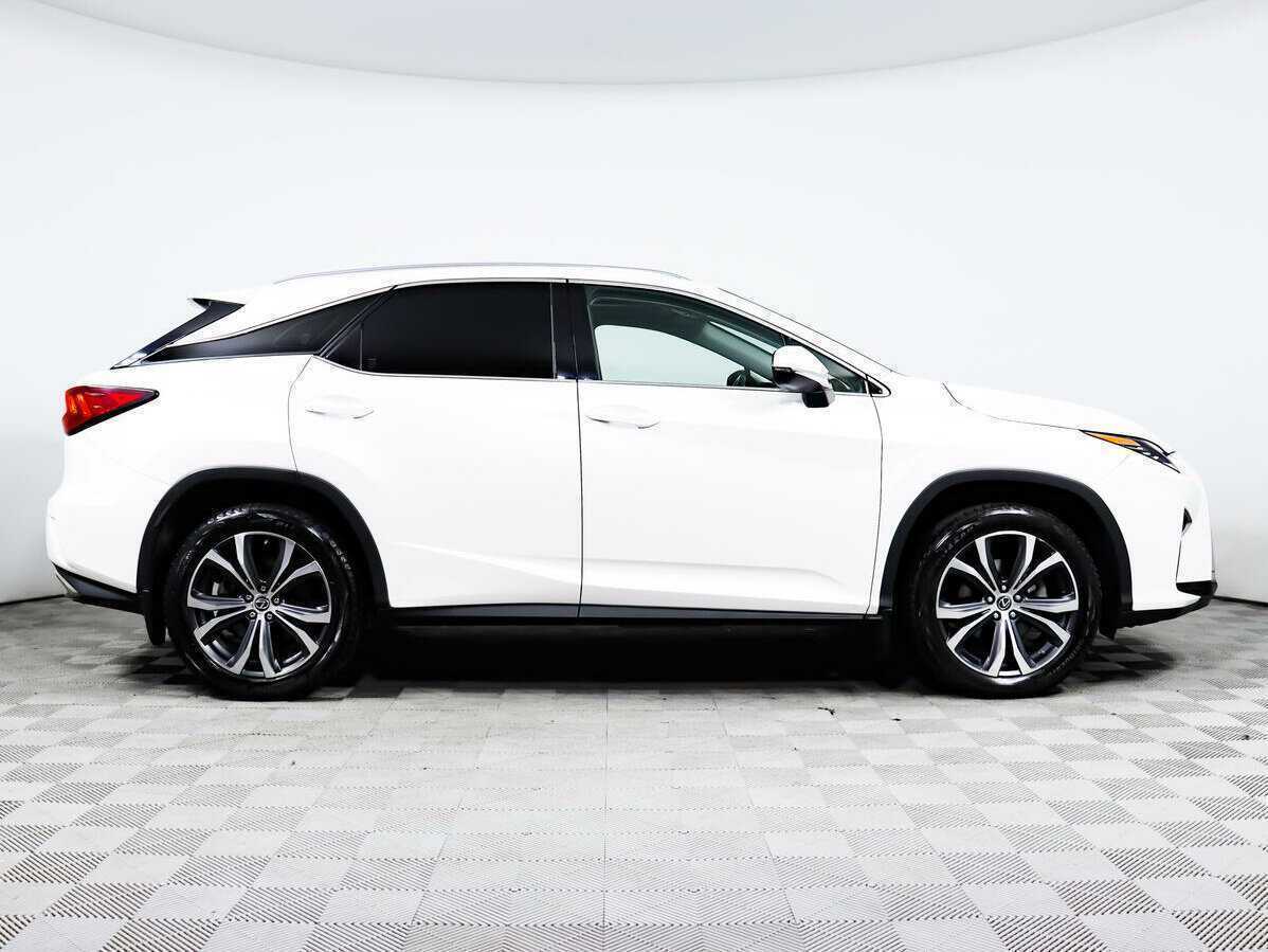 Lexus RX с пробегом — 2018 год. Фото: #3