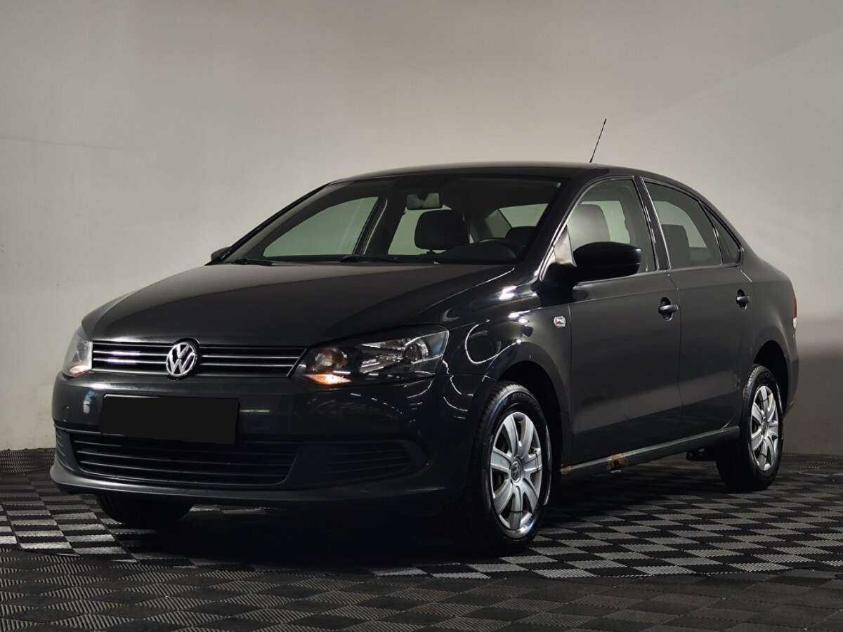 Volkswagen Polo с пробегом — 2011 год. Фото: #0