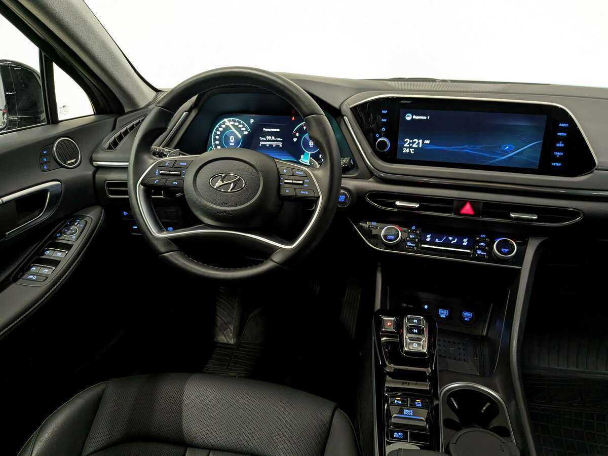 Hyundai Sonata с пробегом — 2022 год. Фото: #15