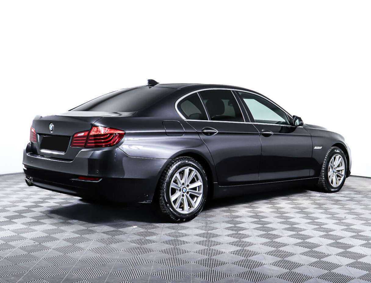 BMW 5 серии с пробегом — 2015 год. Фото: #4