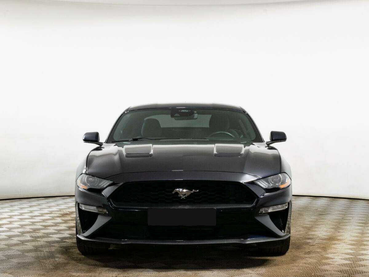 Ford Mustang с пробегом — 2021 год. Фото: #1
