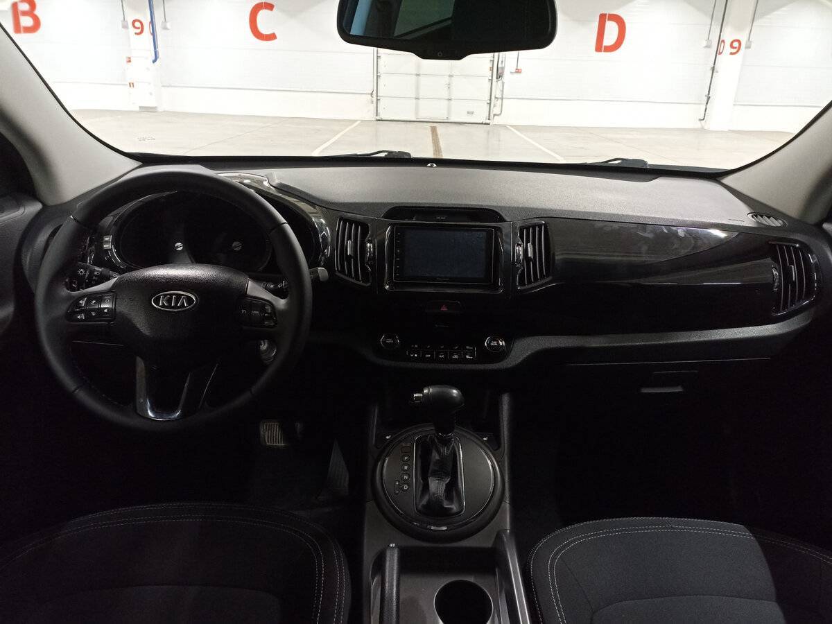 Kia Sportage с пробегом — 2011 год. Фото: #13