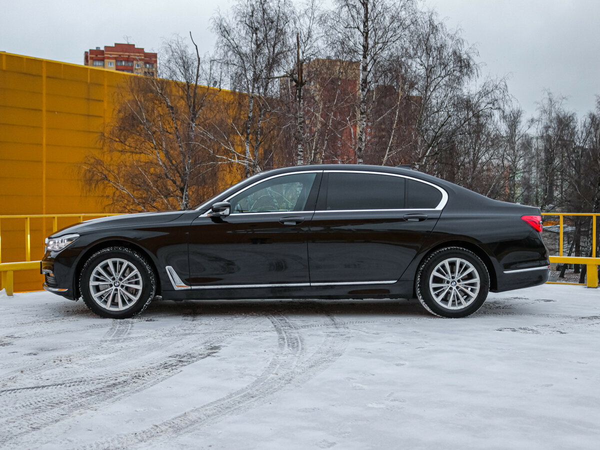 BMW 7 серии с пробегом — 2017 год. Фото: #5