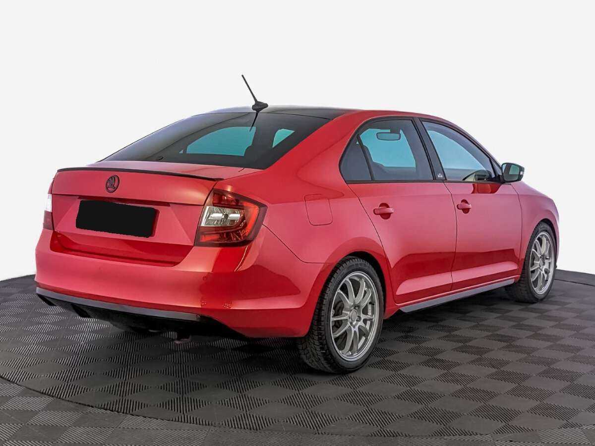 Skoda Rapid с пробегом — 2019 год. Фото: #4