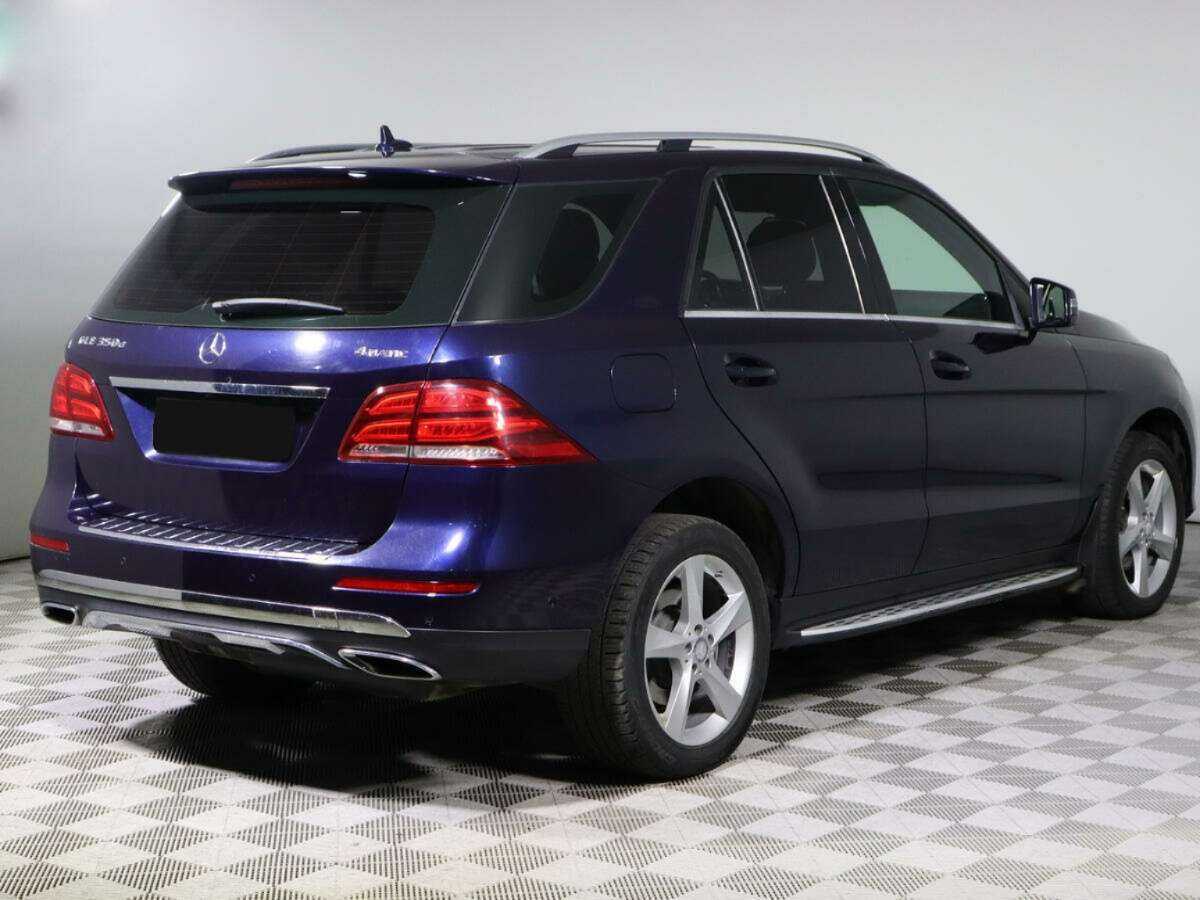 Mercedes-Benz GLE с пробегом — 2015 год. Фото: #3
