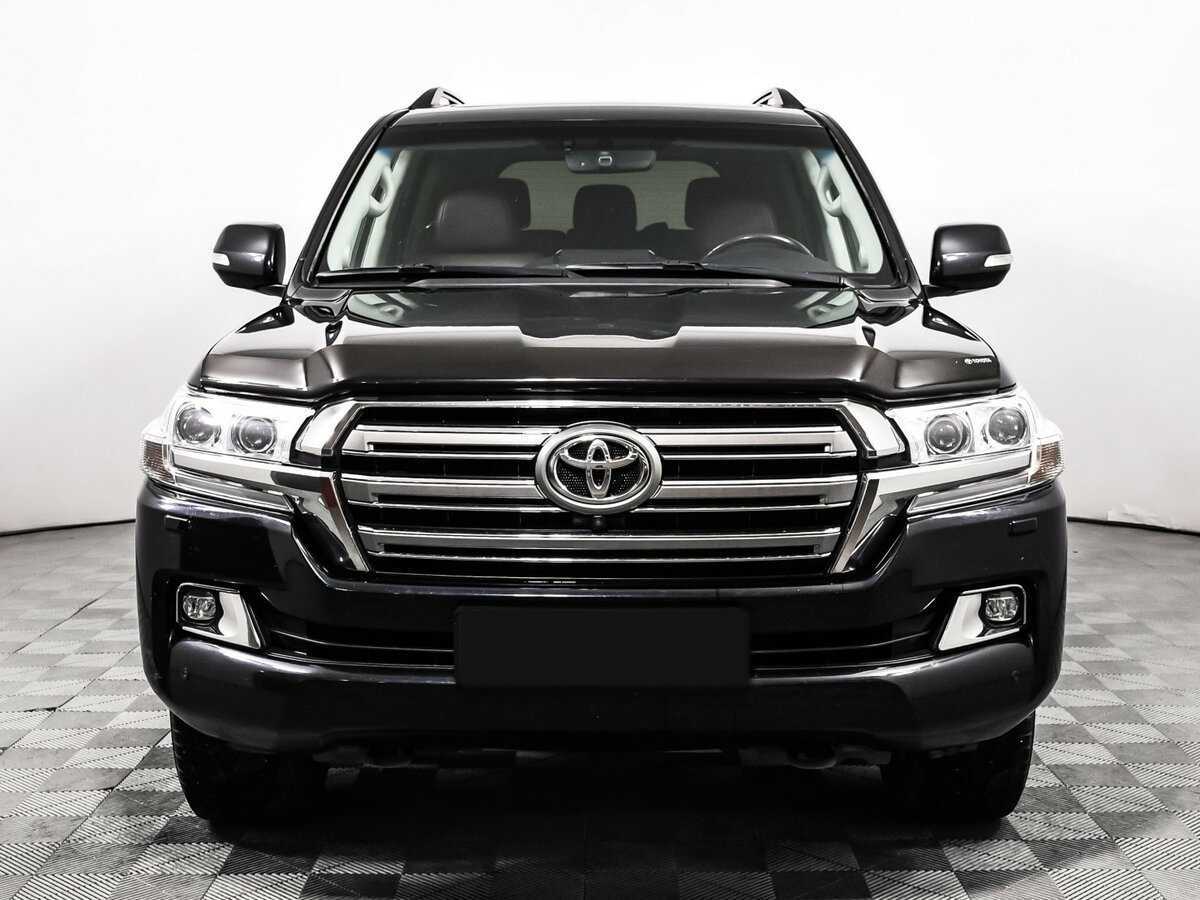 Toyota Land Cruiser с пробегом — 2015 год. Фото: #1