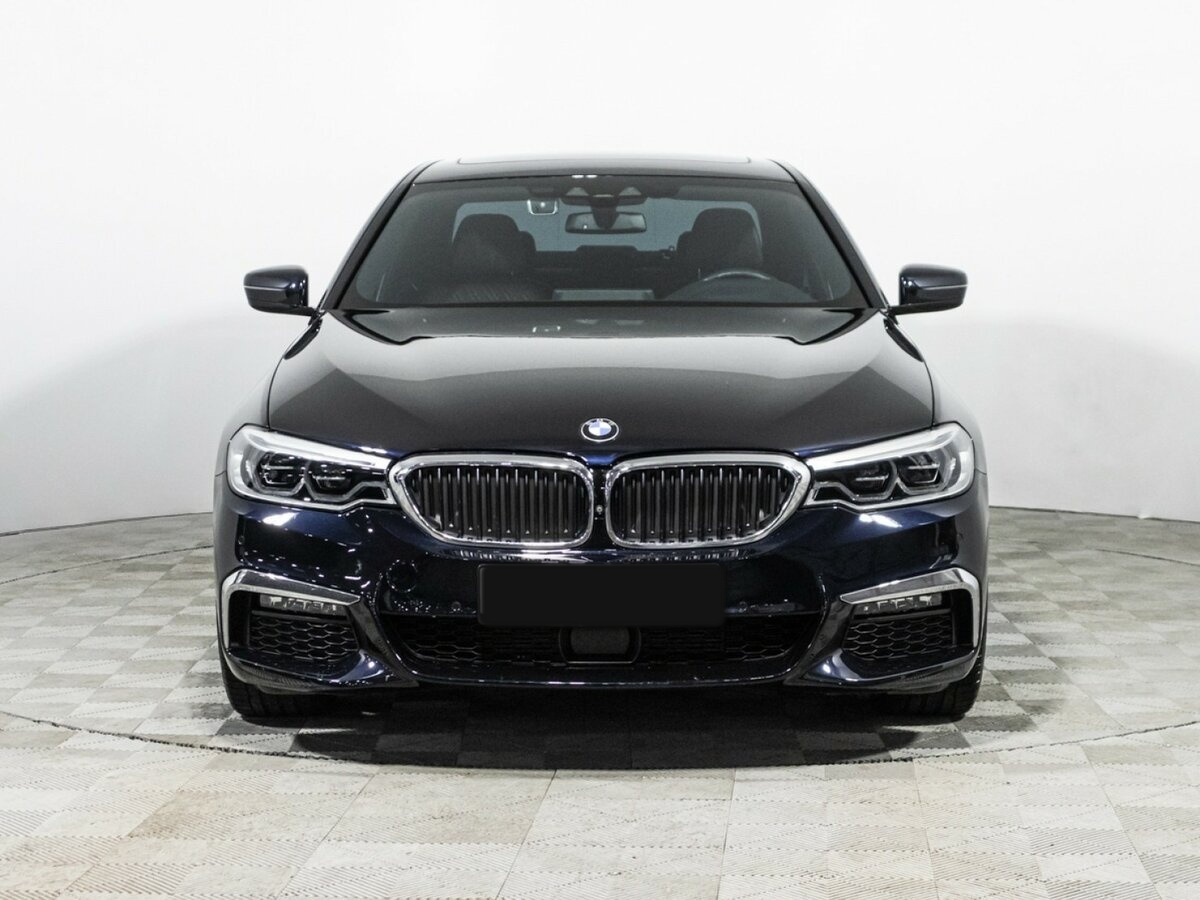 BMW 5 серии с пробегом — 2019 год. Фото: #1