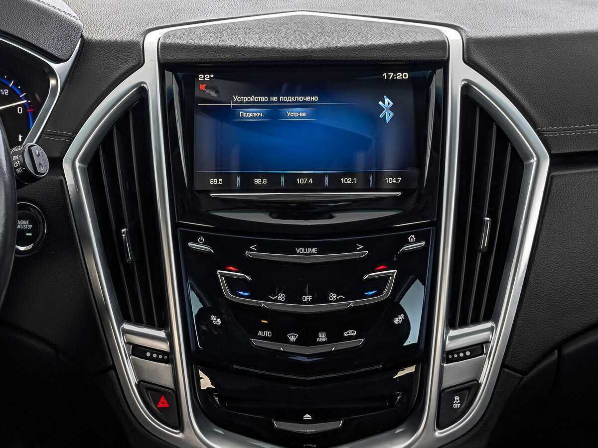 Cadillac SRX с пробегом — 2015 год. Фото: #16