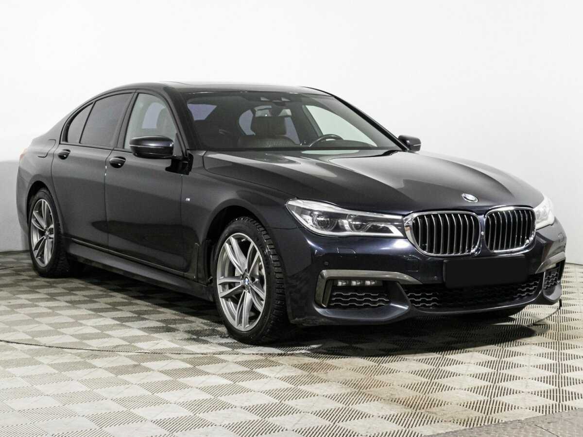 BMW 7 серии с пробегом — 2018 год. Фото: #2