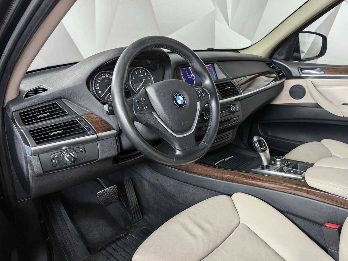 BMW X5 с пробегом — 2011 год. Фото: #13